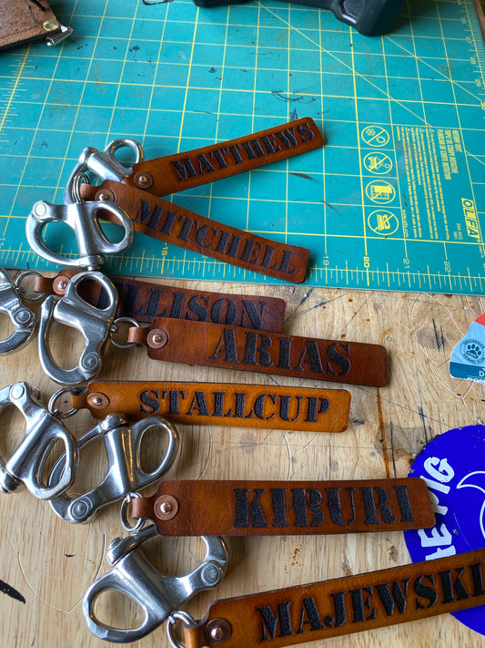 SCBA QUICK RELEASE WITH LEATHER TAG